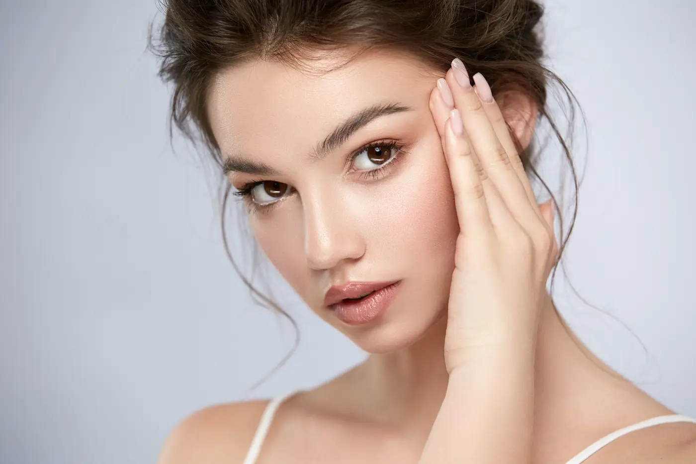 beautiful woman showcasing her beautiful eyes